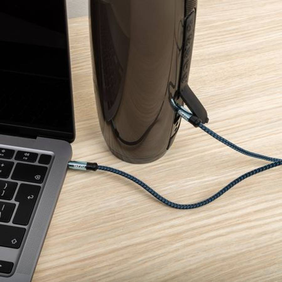 Gizzu - 3.5mm AUX Cable 1.5m - Black/Blue - Gizzu - 3.5mm AUX Cable 1.5m - Black/Blue