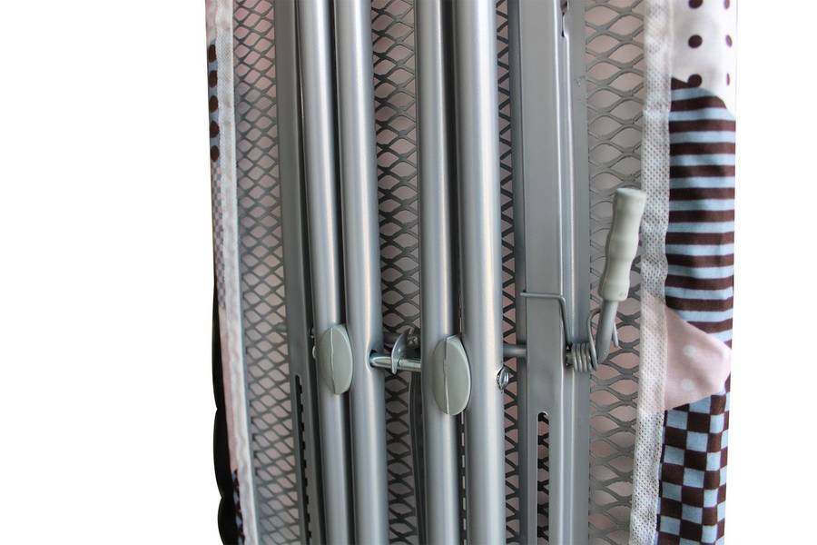 110 x 33cm Mesh Ironing Board with Safety Iron Rest - Pattern (PLEASE READ DESCRIPTION)