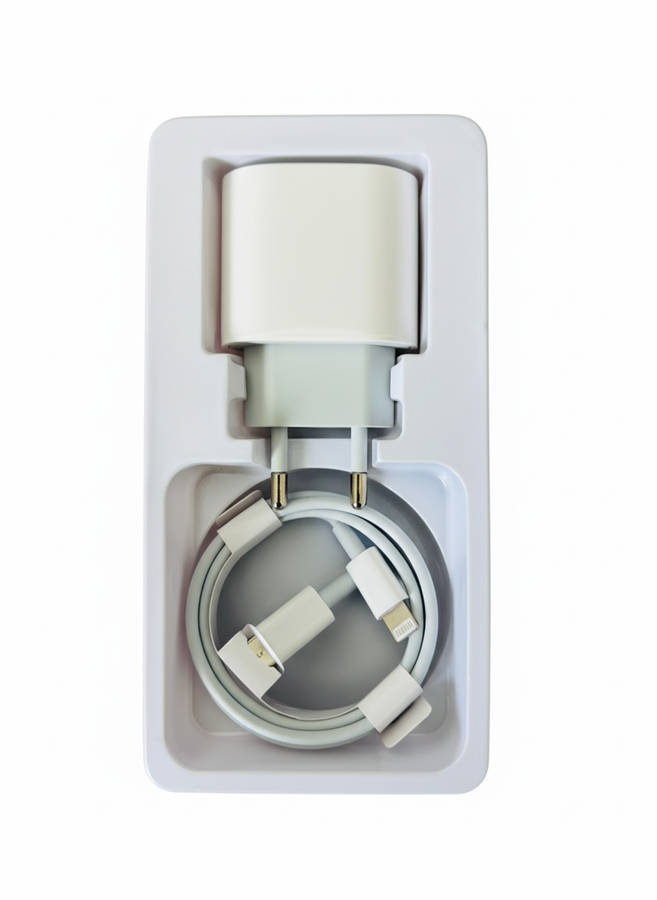 20 watts fast charger for iphone with USB-C to Lightning Cable