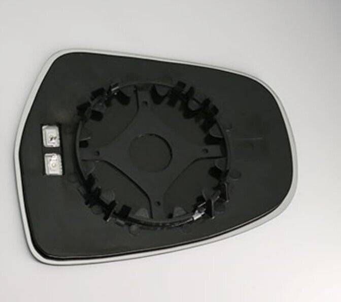 Side View Mirror Glass Heating Replacement Right For 2014-2015 Suzuki S-cross