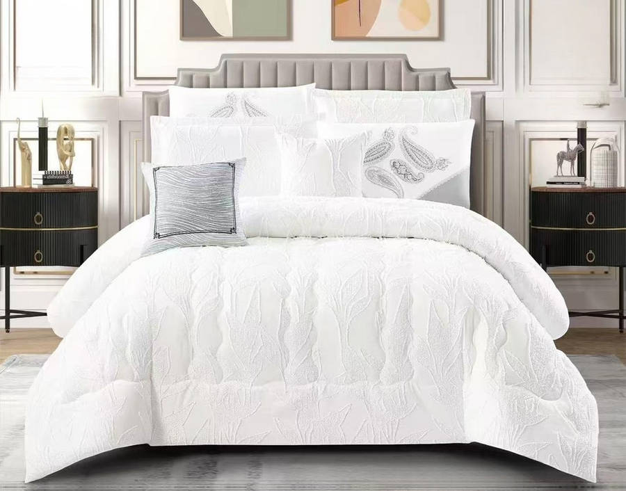 7-Piece Moffy King Size Comforter Set With 2 Cushions  White