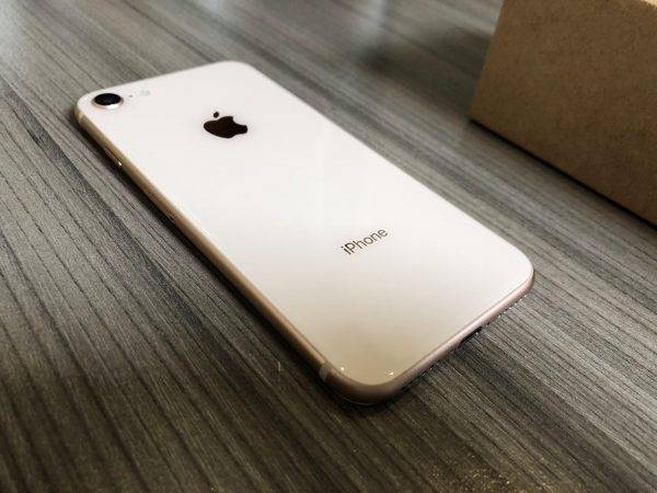 iPhone 8 - Rose Gold - 64GB - Practically NEW