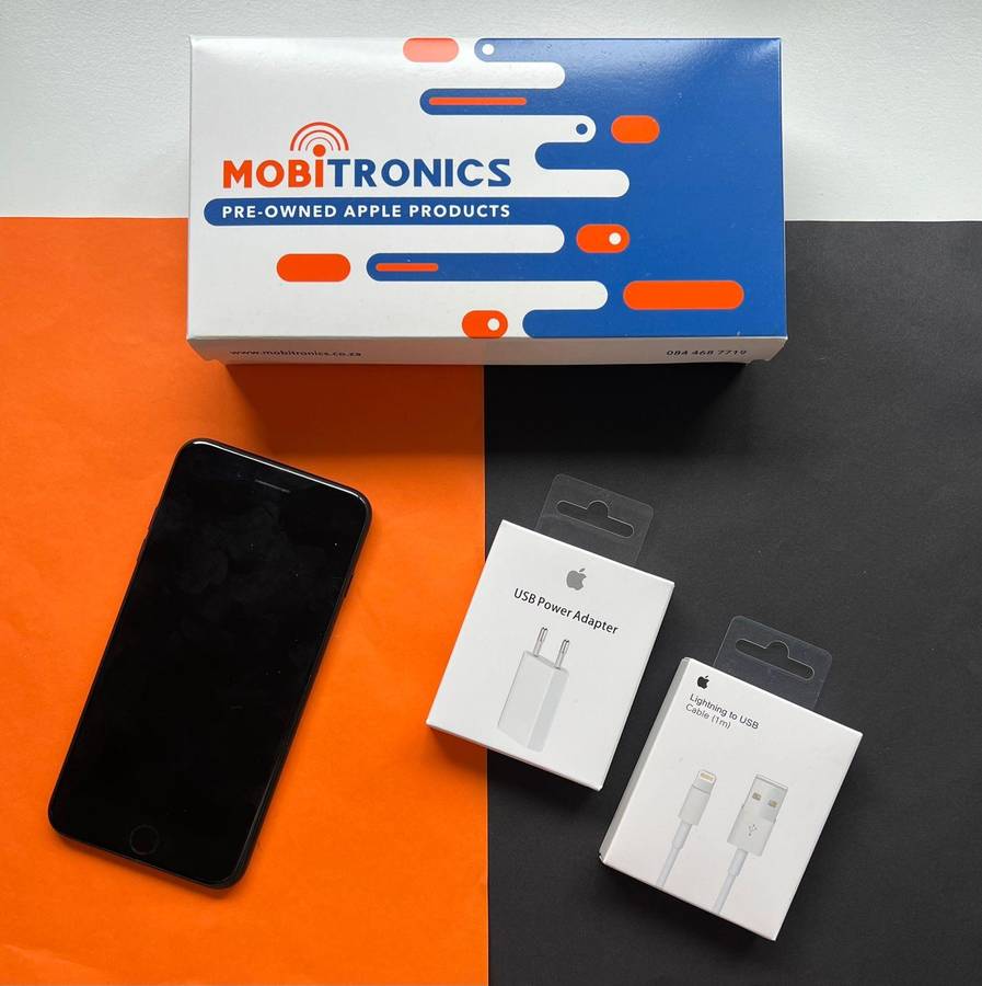 Apple iPhone 7 Plus 32GB - Black - Pre Owned