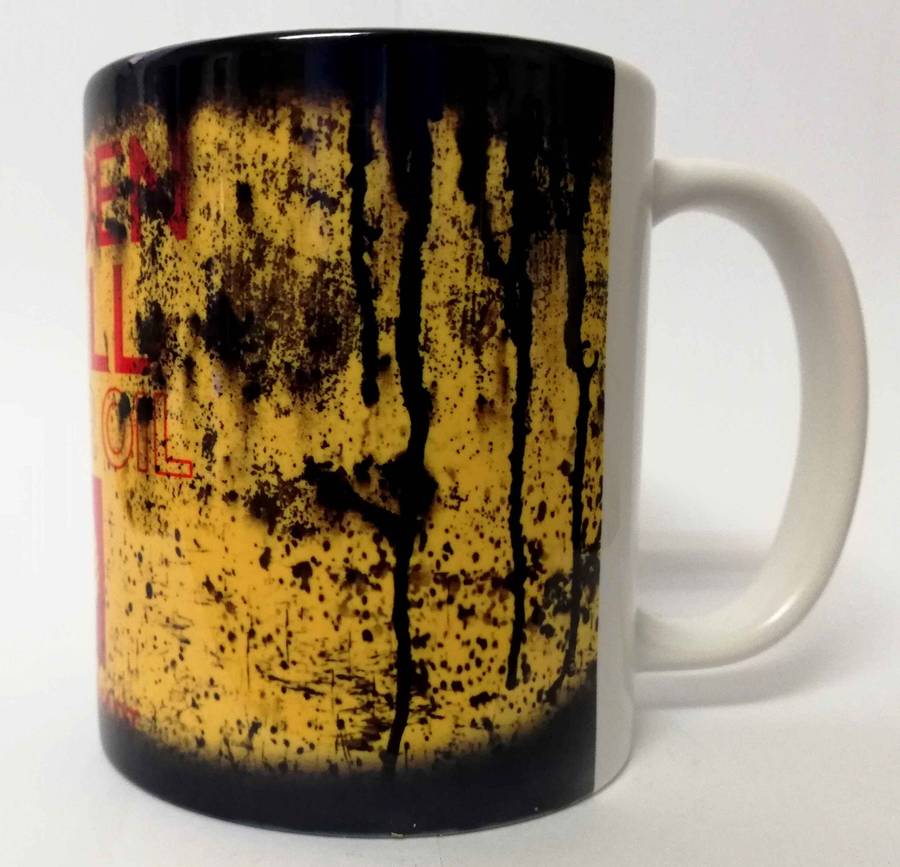 Messy oil can Coffee mug Golden Shell White