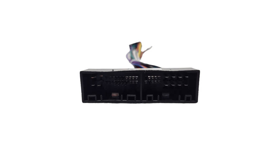 Hyundai Elantra 9" Trimplate 2012+ with SWC Harness