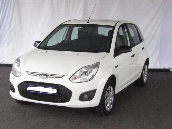 2013 2014 2015 2016 FORD FIGO 13-16 Fog Lamp Cover Without Hole Left Side Passenger Side