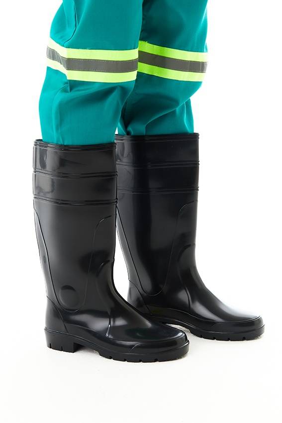 Gum Boots with steel tip toe - 10 Black