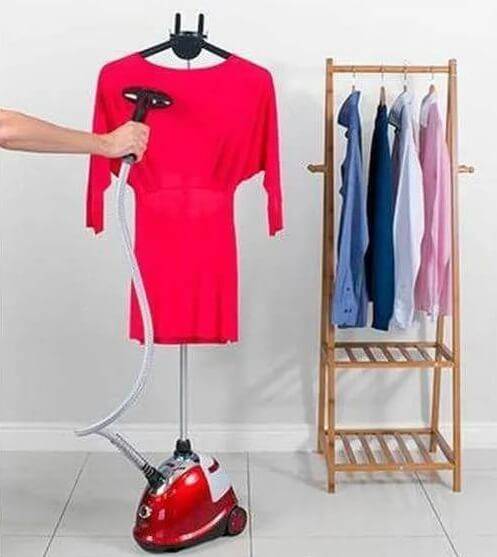 Garment Hanging Electric Ironing Steamer
