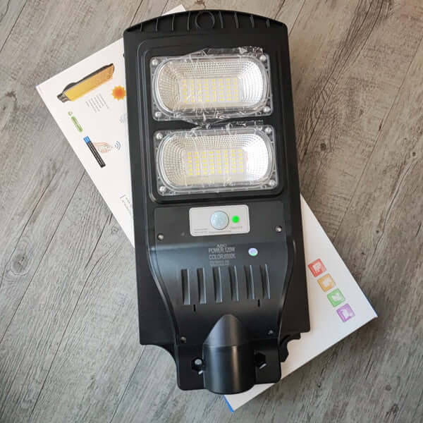 120watt Solar Powered LED Street Light