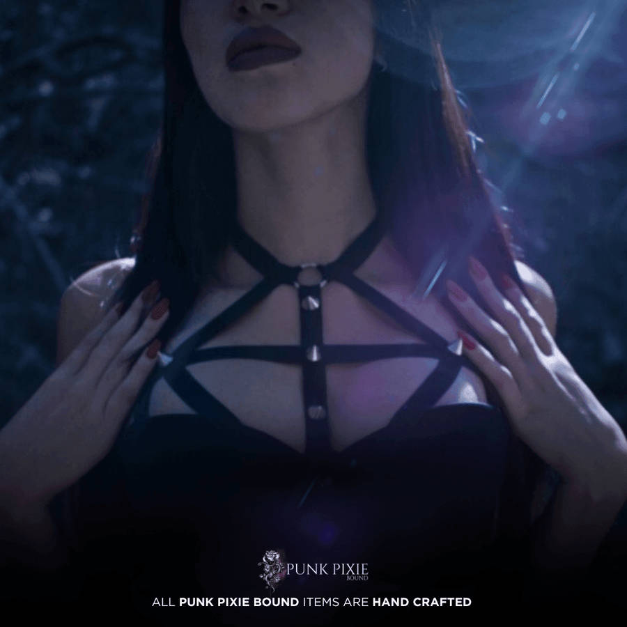 Vampire harness