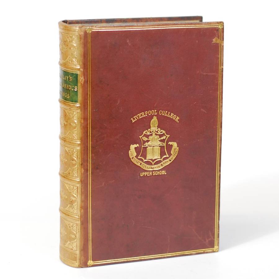 The Miscellaneous Writings of Lord Macaulay - Macaulay, Thomas B - 1500g