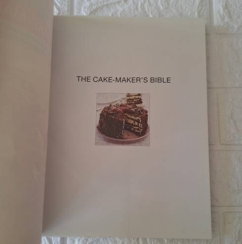 The Cake Makers Bible - Ann Nicol