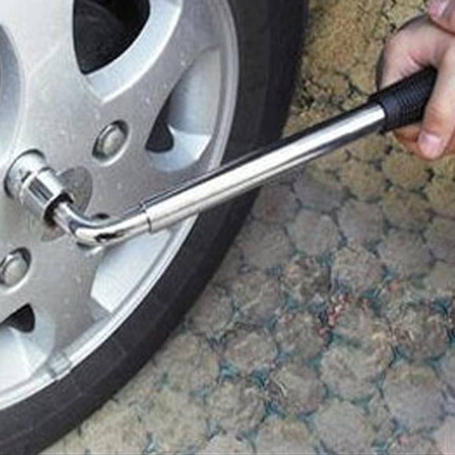 Telescoping Wheel Lug Wrench with Reversible 17mm &amp; 19mm, 21mm &amp; 23mm Socket Adapters And...