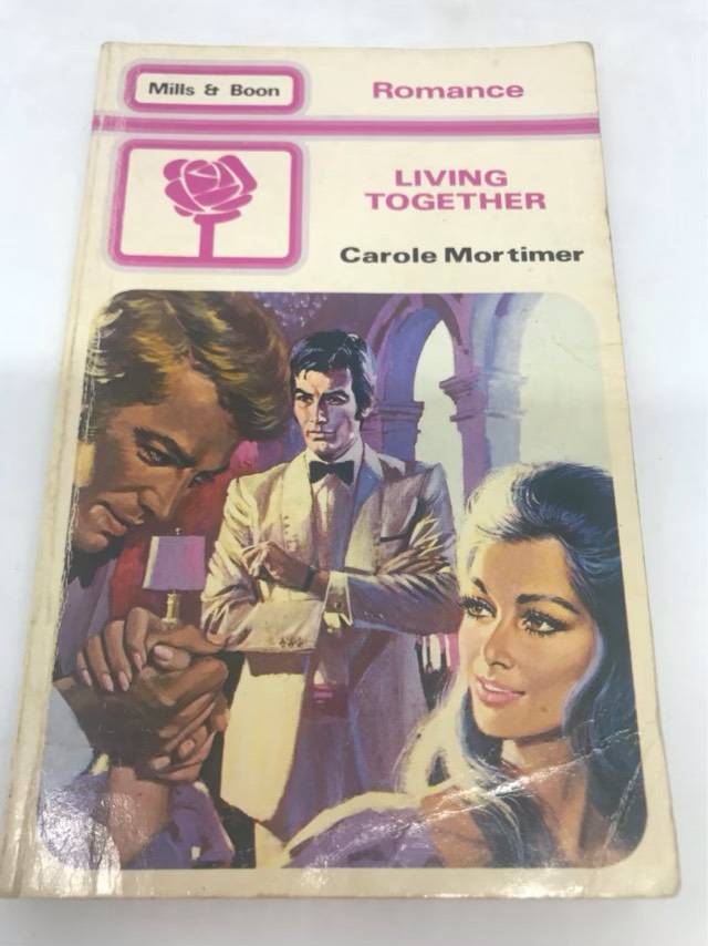 Living Together - Carole Mortimer