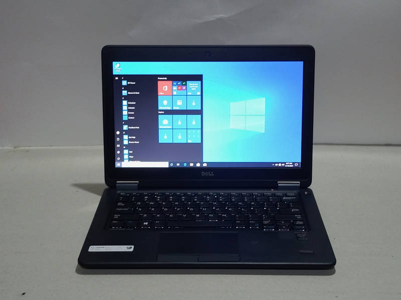 Dell Latitude E7250 Notebook - i5 5th gen - 8GB Ram - 256GB SSD