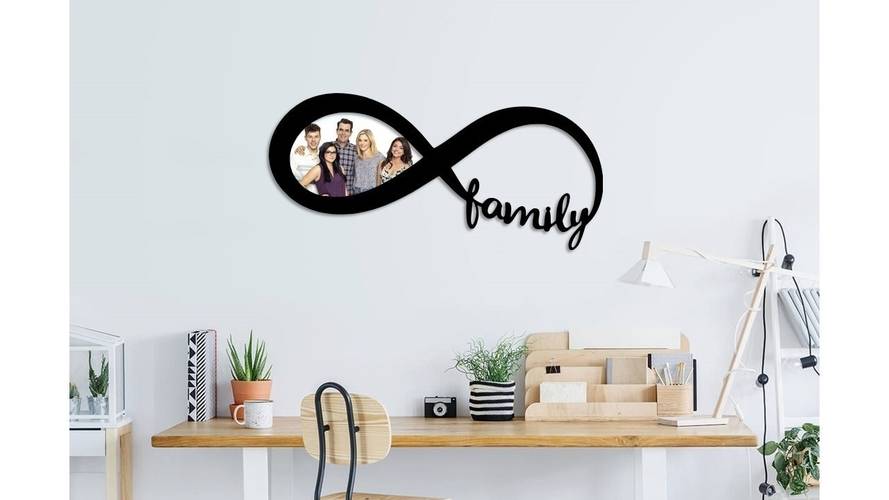 FAMILY PHOTO FRAME
