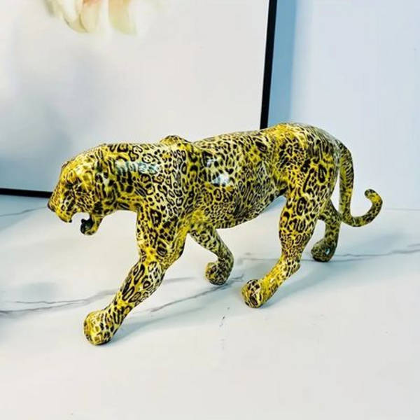 Leopard Resin Ornament - Imitation Marble - (34x7.5x14.5cm)