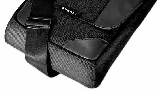 Everki Venue Xl Premium Rfid Mini Messenger Fits iPad Pro 12-inch Surface Pro Macbook 12