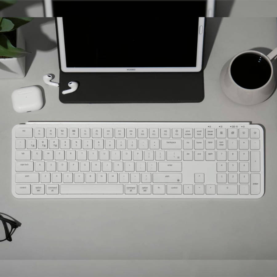 Keychron B6 Pro Ultra-Slim 100% Wireless Keyboard  Ivory White