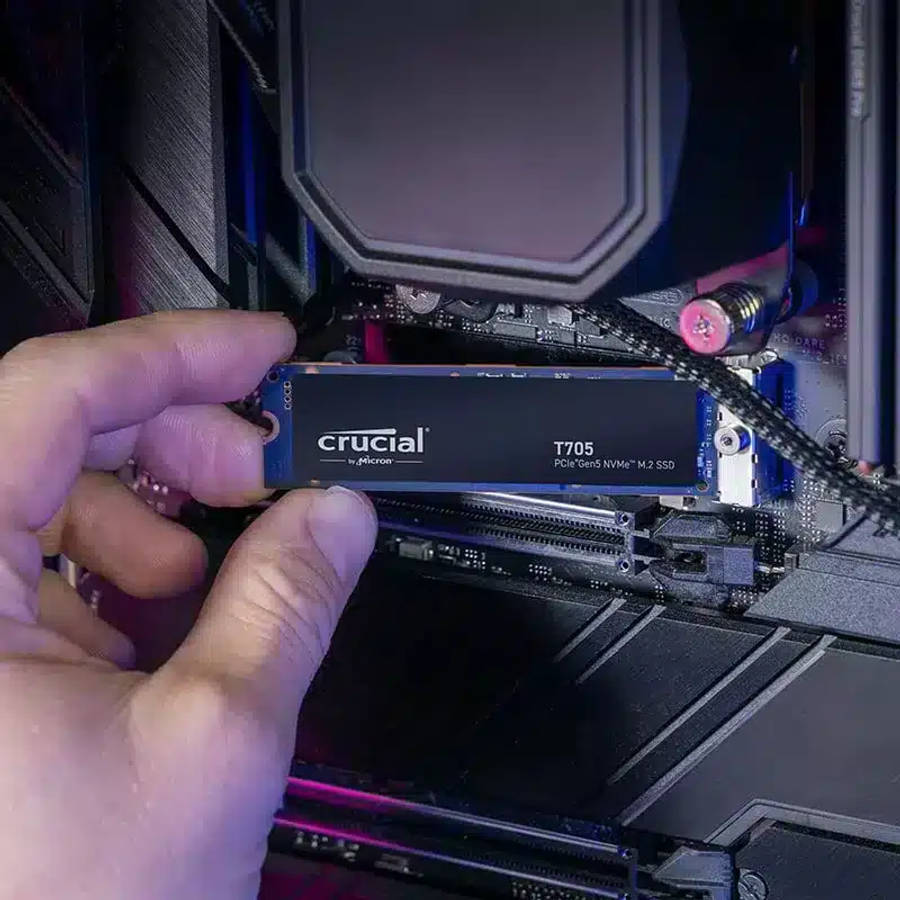 Crucial T705 1TB M.2 NVMe Gen5 NAND Internal SSD