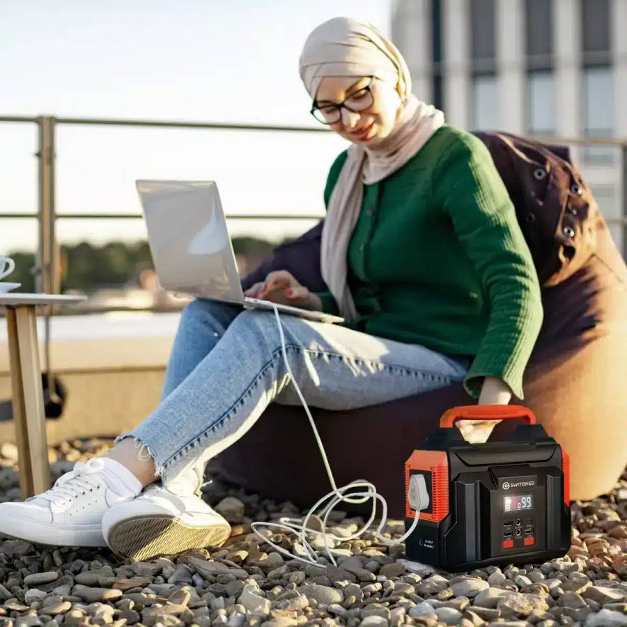 Switched 300W 222Wh Portable Power Station