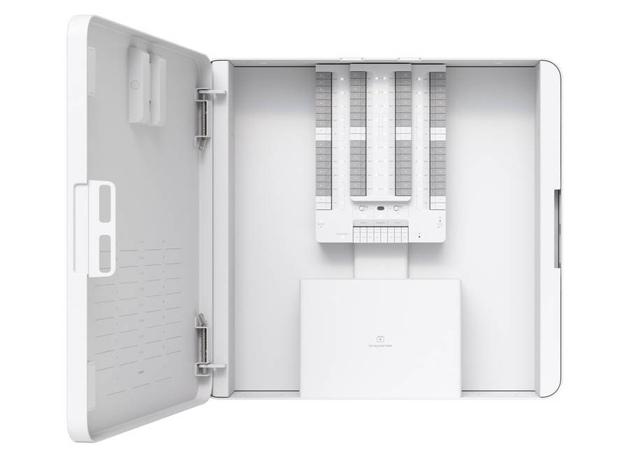 Ubiquiti UniFi Protect 32 input Alarm Hub Kit