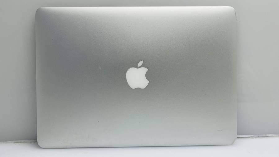Apple MacBook Air 13-inch Core i5 1.8GHz (2017) 8GB RAM 128GB SSD Silver