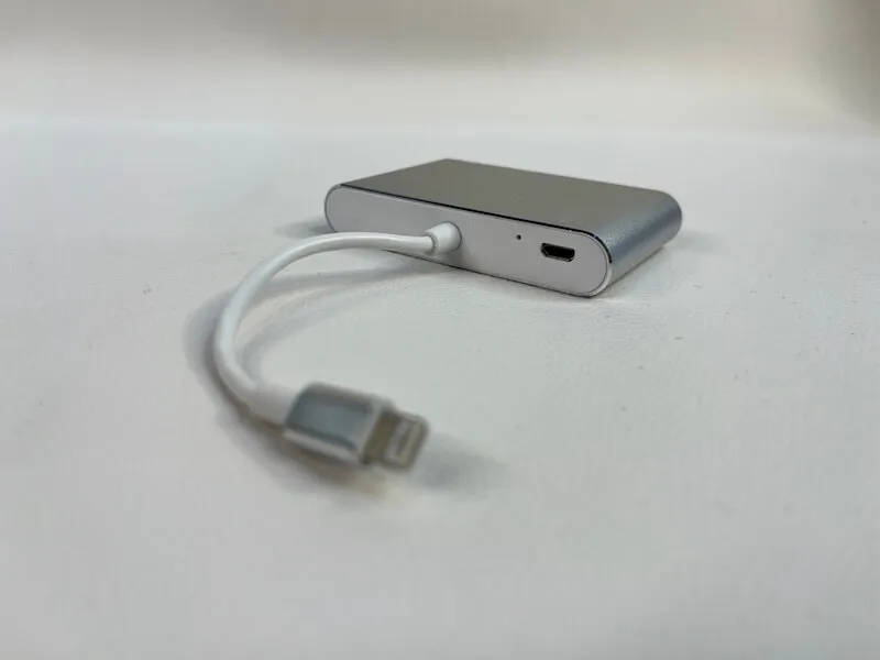 Lightning Digital Av Adapter To Hdmi+Vga Dongle