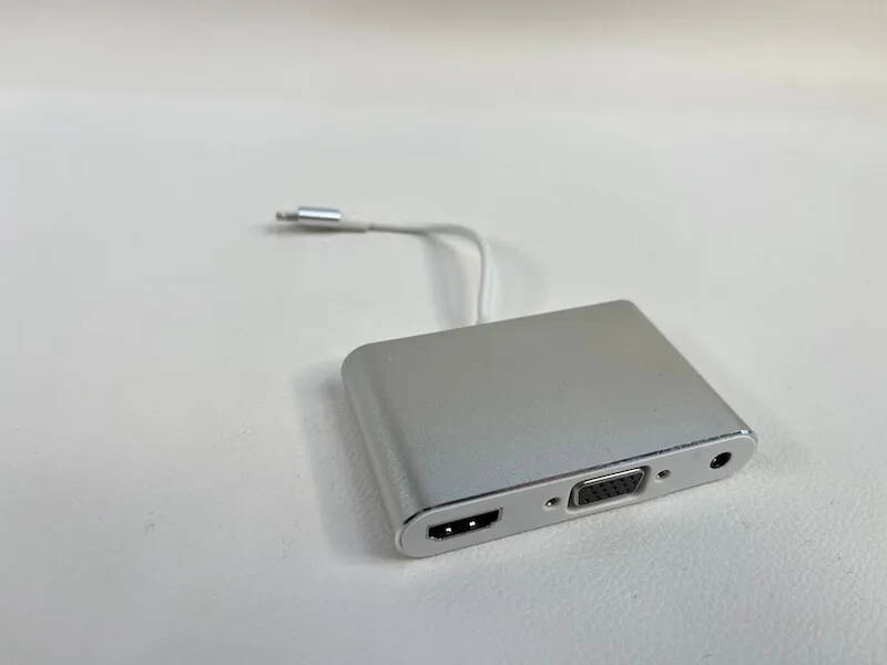 Lightning Digital Av Adapter To Hdmi+Vga Dongle