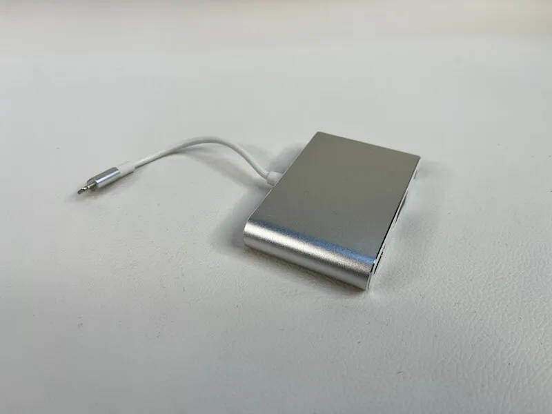 Lightning Digital Av Adapter To Hdmi+Vga Dongle