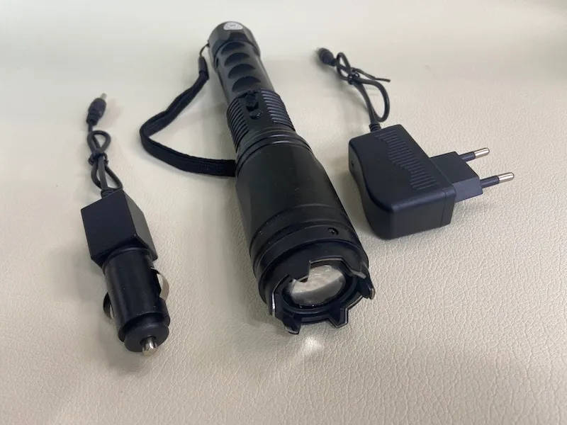 Multifunctional Dimming Light Flashlight