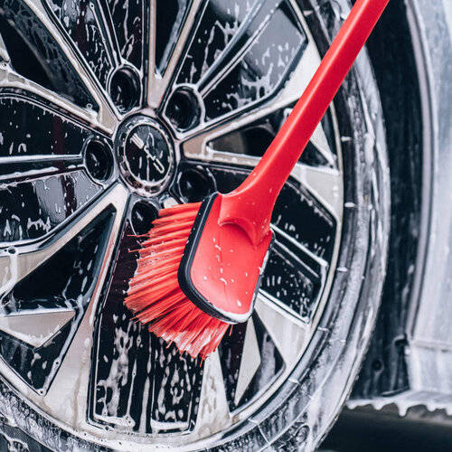 MaxShine Soft Grip Fender Well Brush