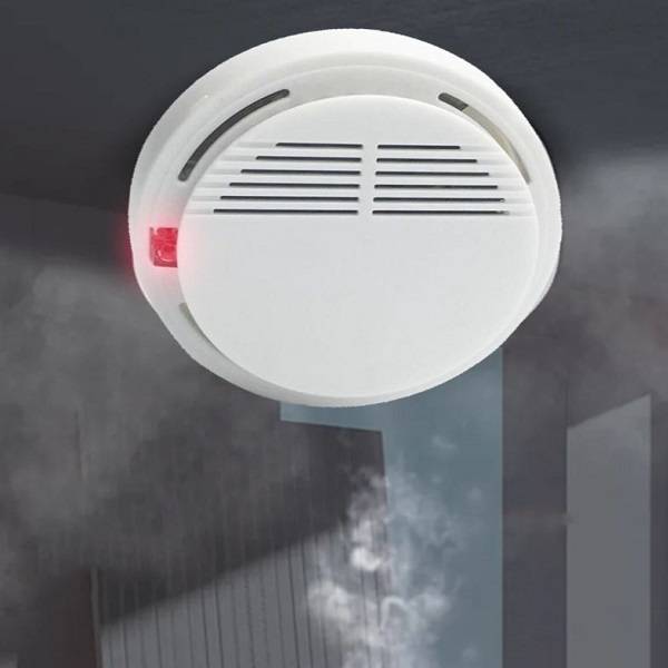 Battery Operated Smoke Detector Alarm