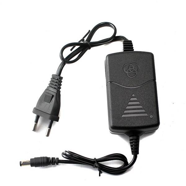 Super Electronics SE-P108 12V 2A Dual Wire Monitoring Adapter 5.5 X 2.5mm