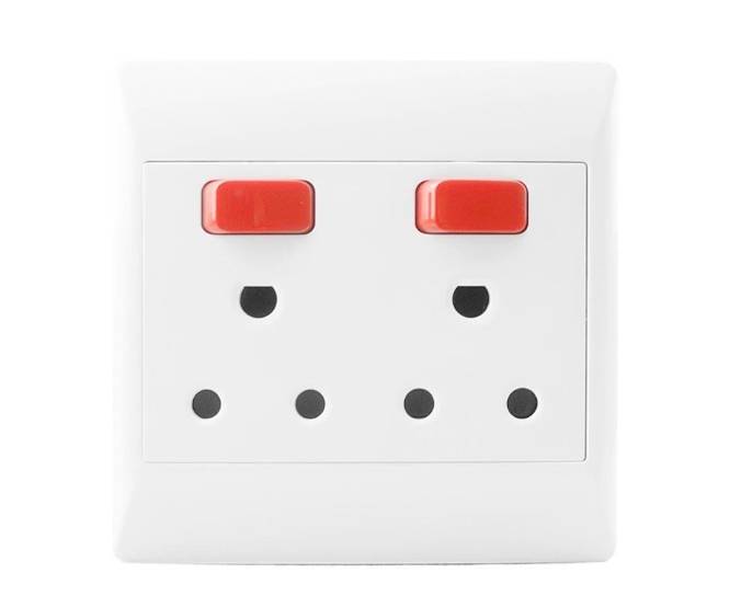 SOCKET DEDICATED 2x16A 4x4 STI-1100