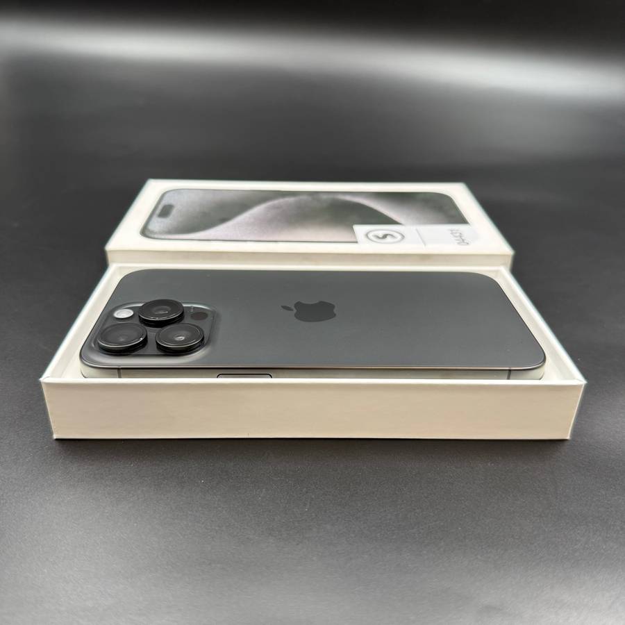 iPhone 15 Pro Max 256GB Black Titanium