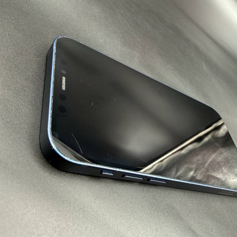 iPhone 12 256GB Blue