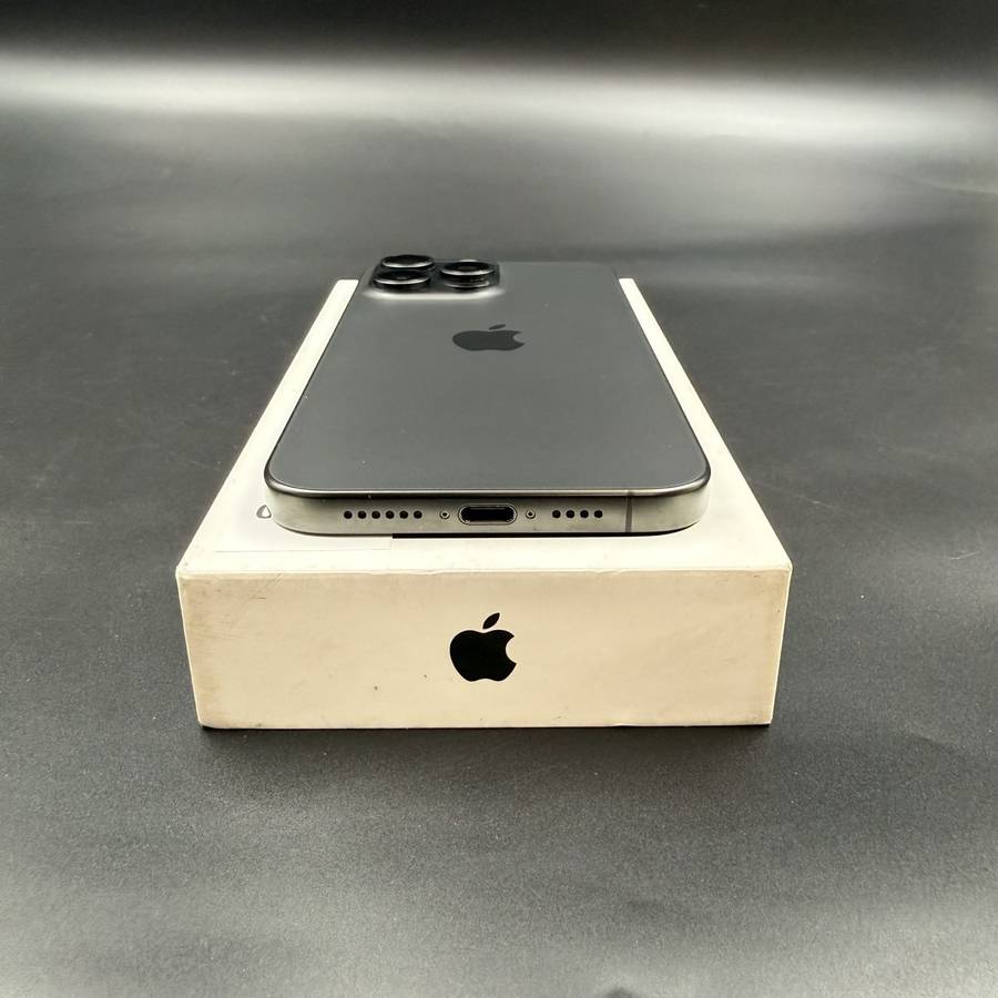 iPhone 15 Pro Max 256GB Black Titanium