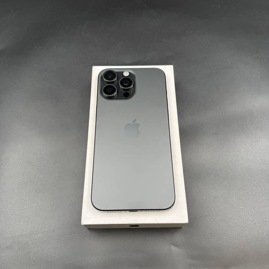 iPhone 15 Pro Max 256GB Black Titanium