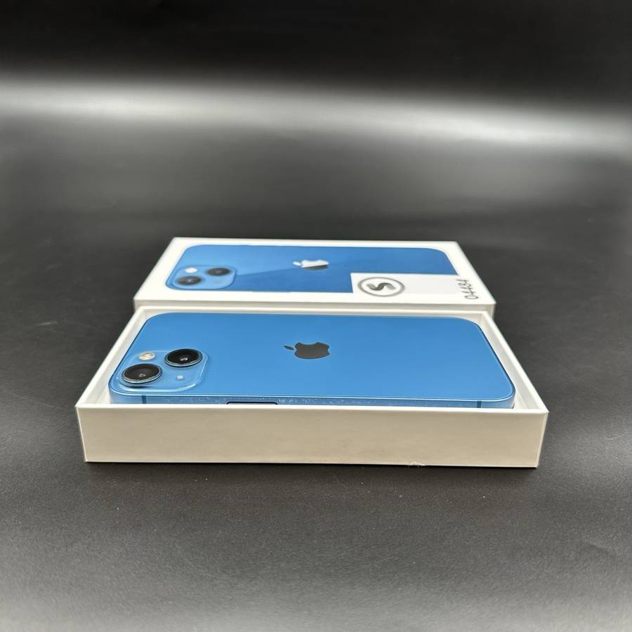 iPhone 13 256GB Blue