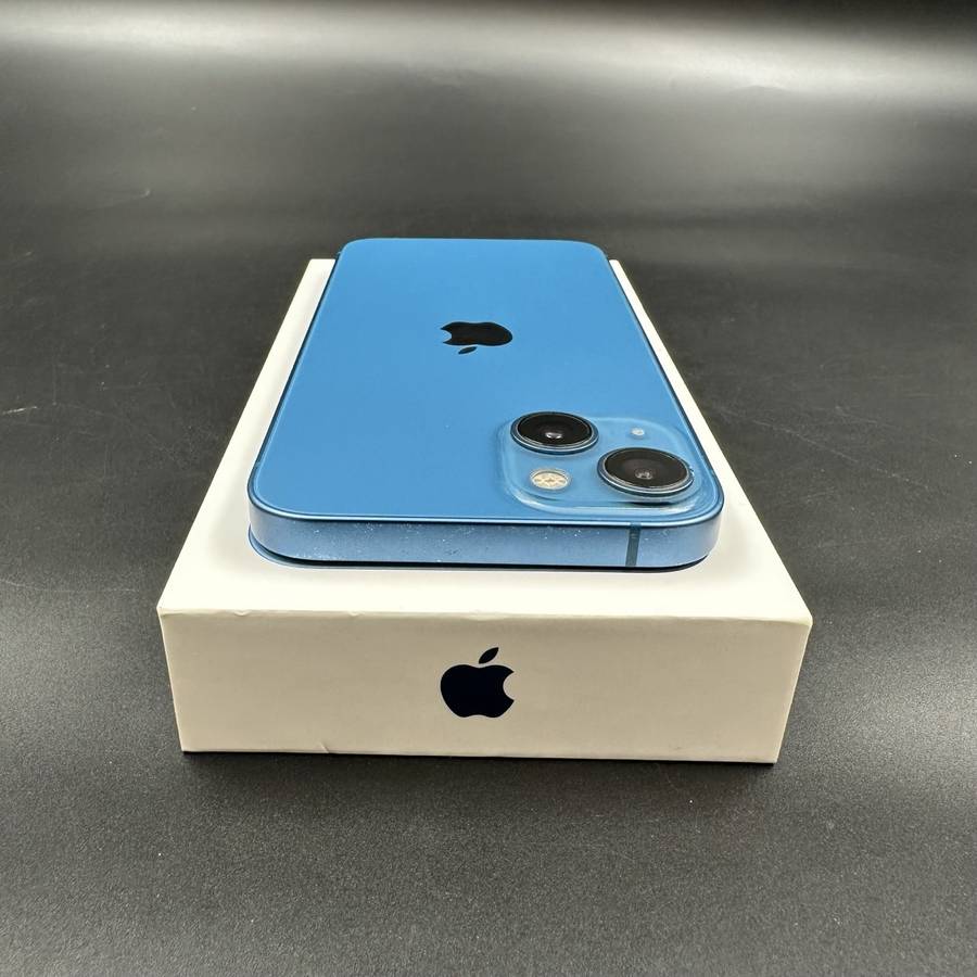 iPhone 13 256GB Blue