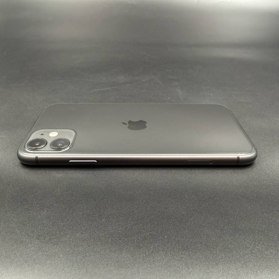 iPhone 11 64GB Black