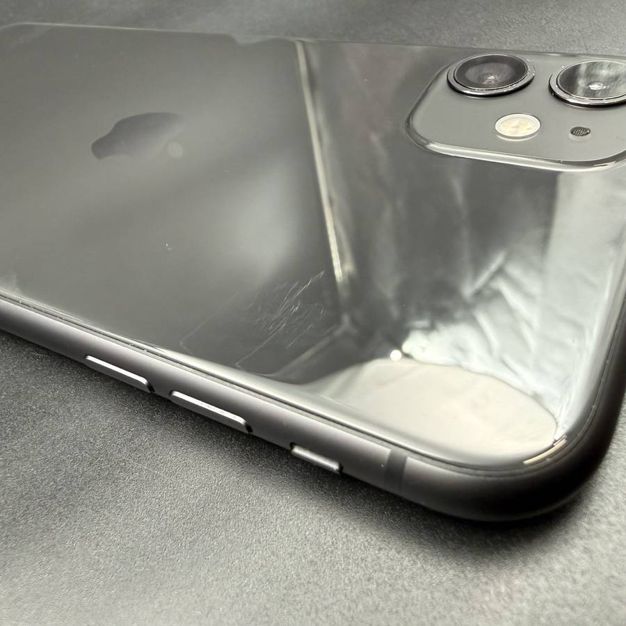 iPhone 11 64GB Black