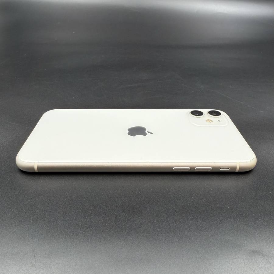 iPhone 11 64GB White