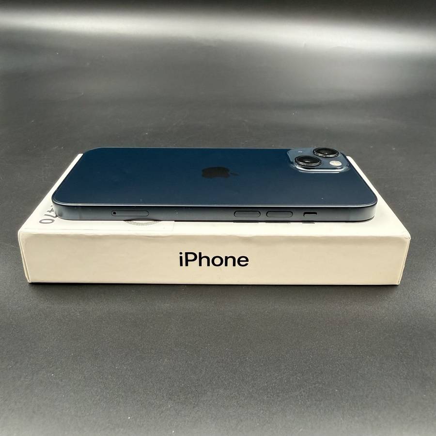 iPhone 13 128GB Midnight