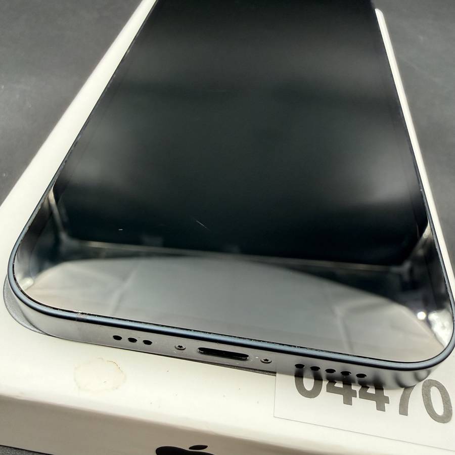 iPhone 13 128GB Midnight