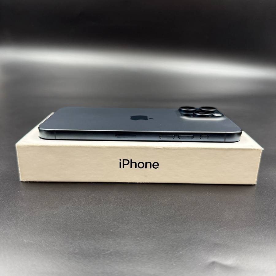 iPhone 15 Pro Max 256GB Blue Titanium