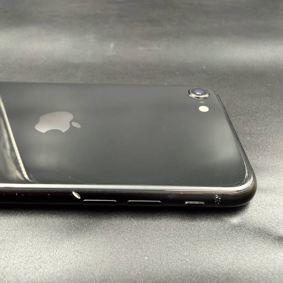 iPhone SE (2nd Gen) Black
