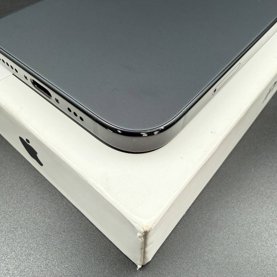 iPhone 15 128GB Black
