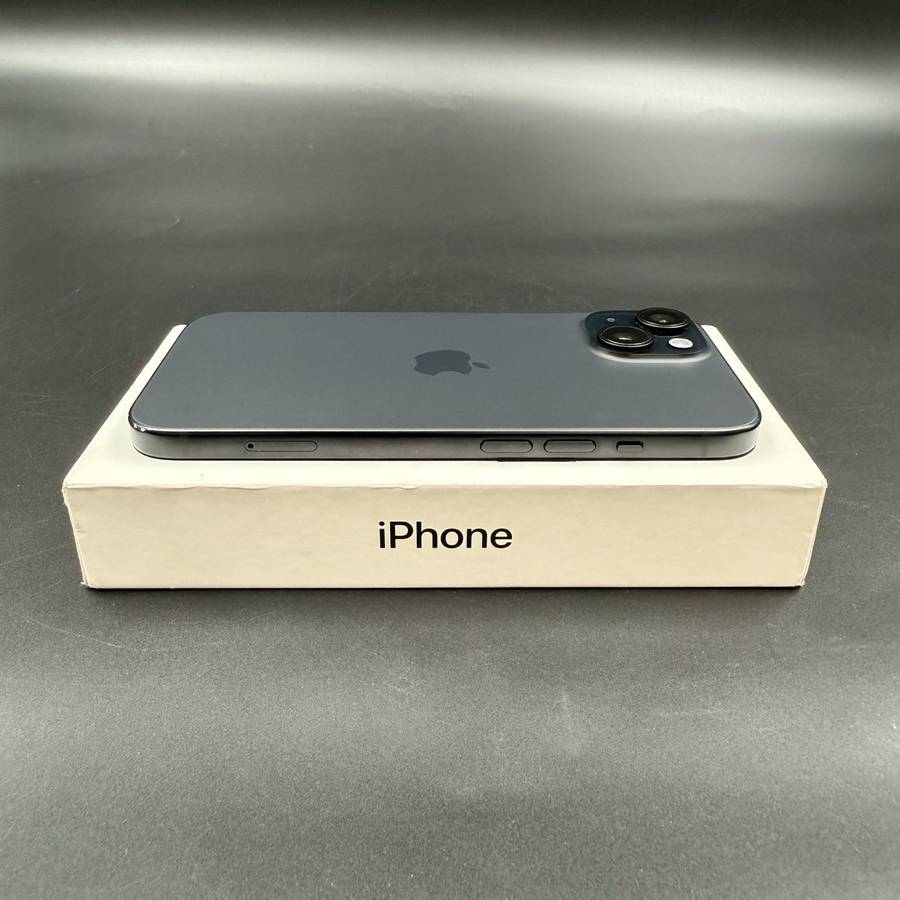 iPhone 15 128GB Black